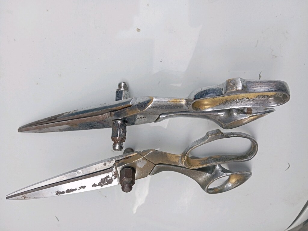 İki adet Konfeksiyon Kesim Makası - 2