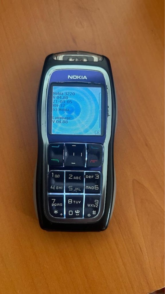 nokia 3220 - 4