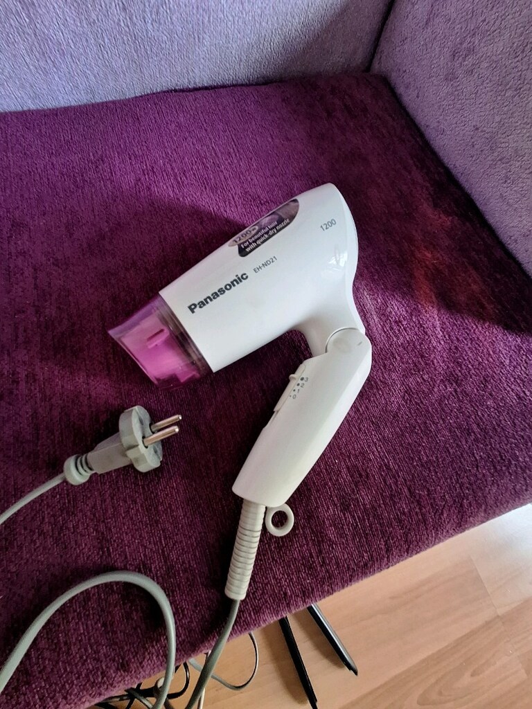 katlanır kulplu saç kurutma makinesi Panasonic - 4