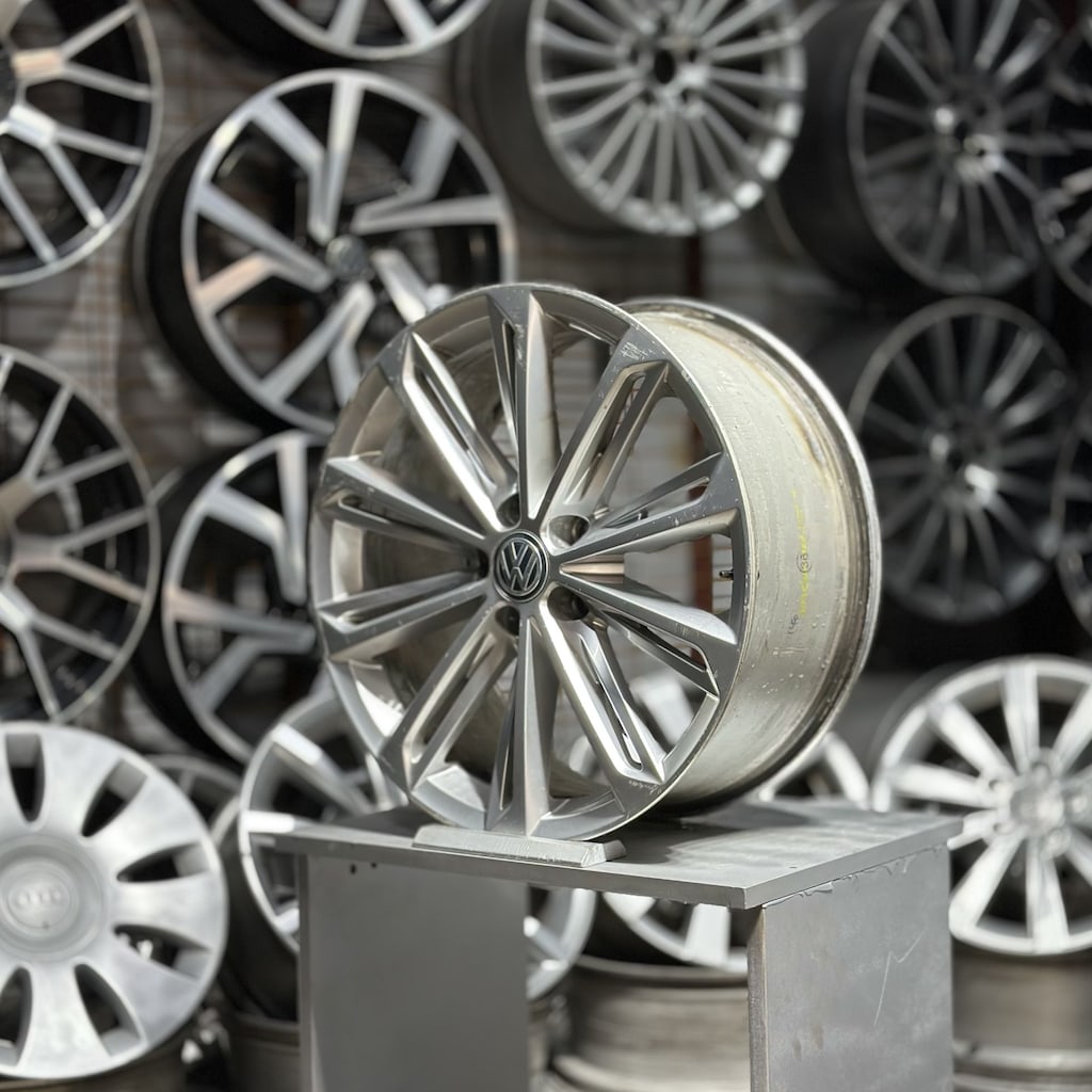 ORİJİNAL 19 inç 5x112 Passat R-Line Jant Takımı 2. El - 3