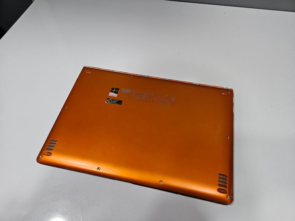 LENOVO YOGA İ7 6.NESİL + 16 GB RAM + 500 GB SSD + 3K DOKUNMATİK - 6