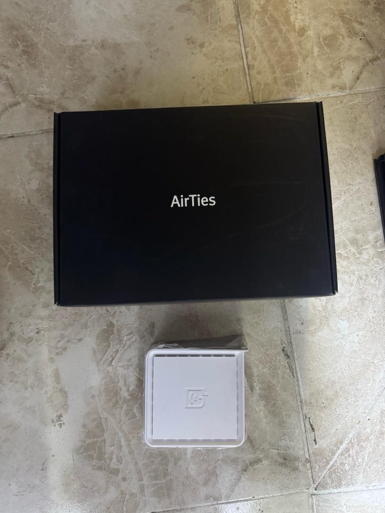 Air 4920, Air 4930 veya güncel Wi-Fi 6 destekli Air 4960 serisi router - 4