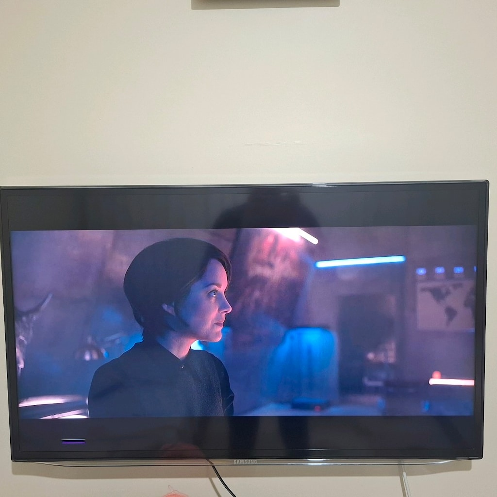 Samsung televizyon+ Duvar askı aparatı
