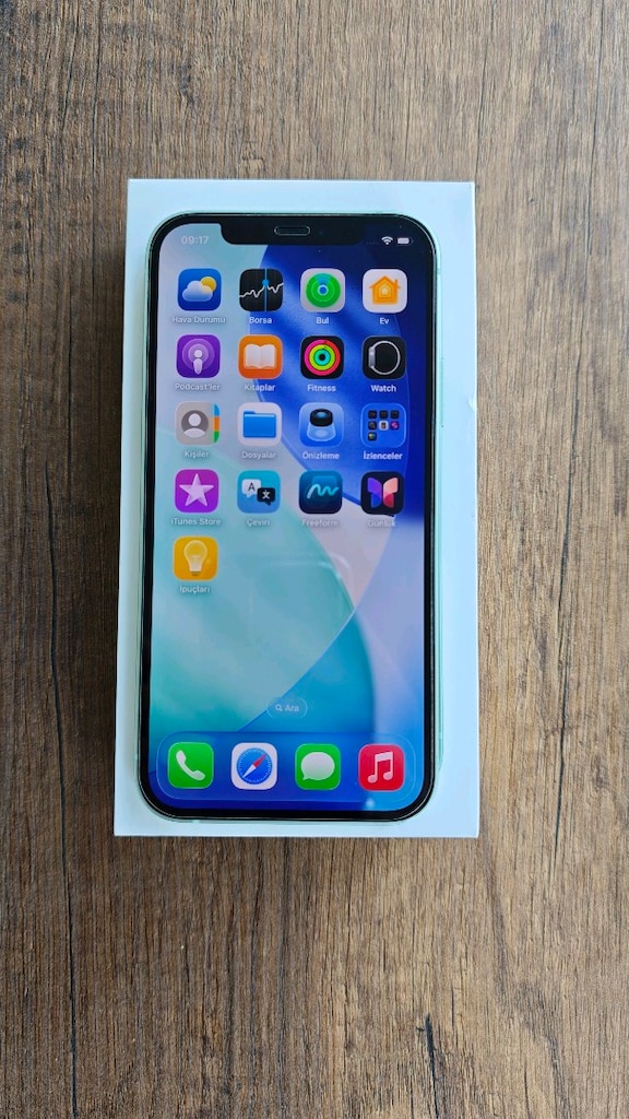 iPhone 12 64 GB - 2