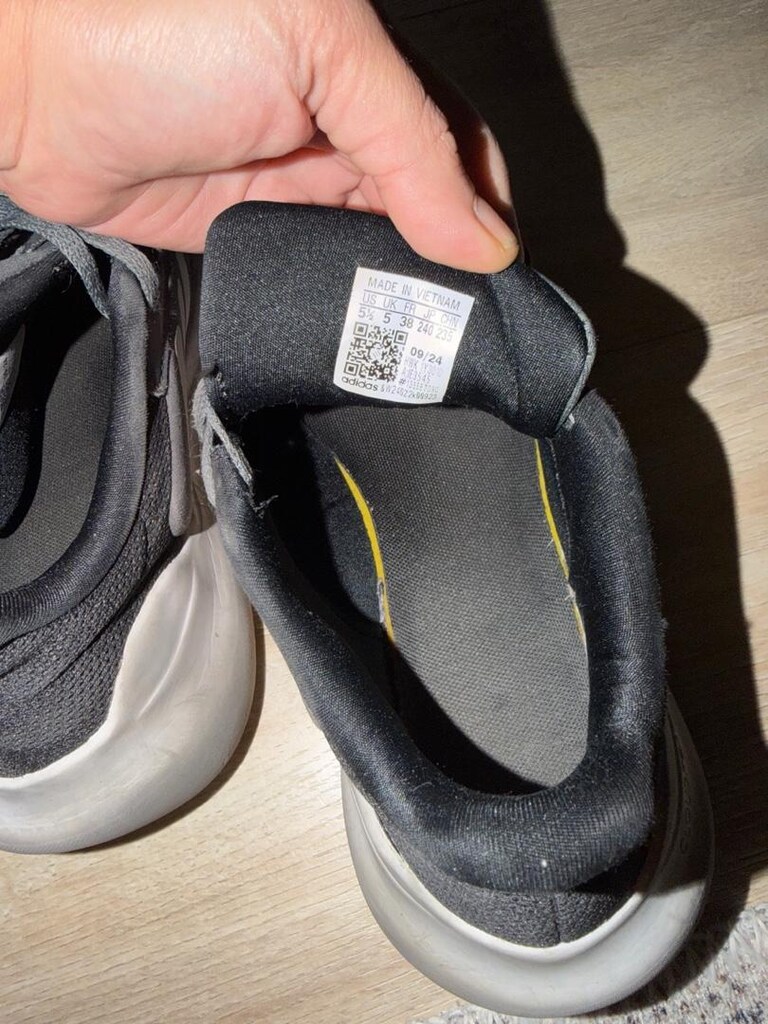 Adidas spor ayakkabı - 4