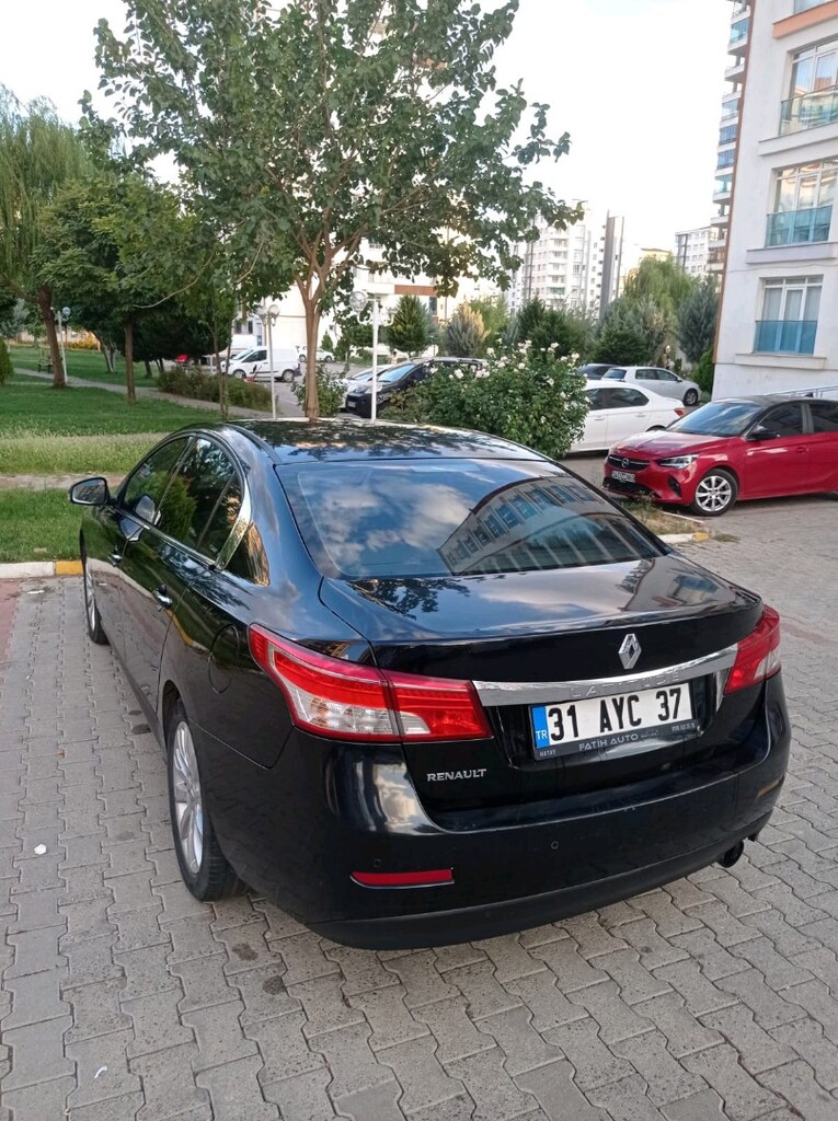 RENAULT LATİTUDE - 3