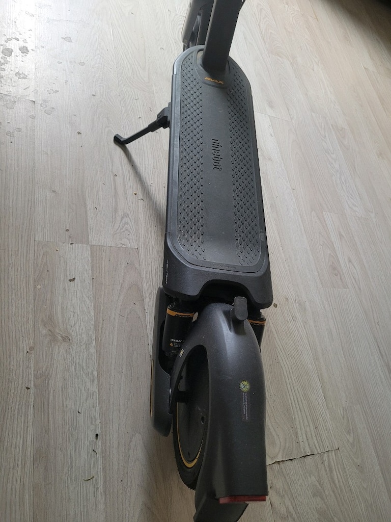 Segway Ninebot MAX G2 – Temiz, Sorunsuz, Kutulu - 2