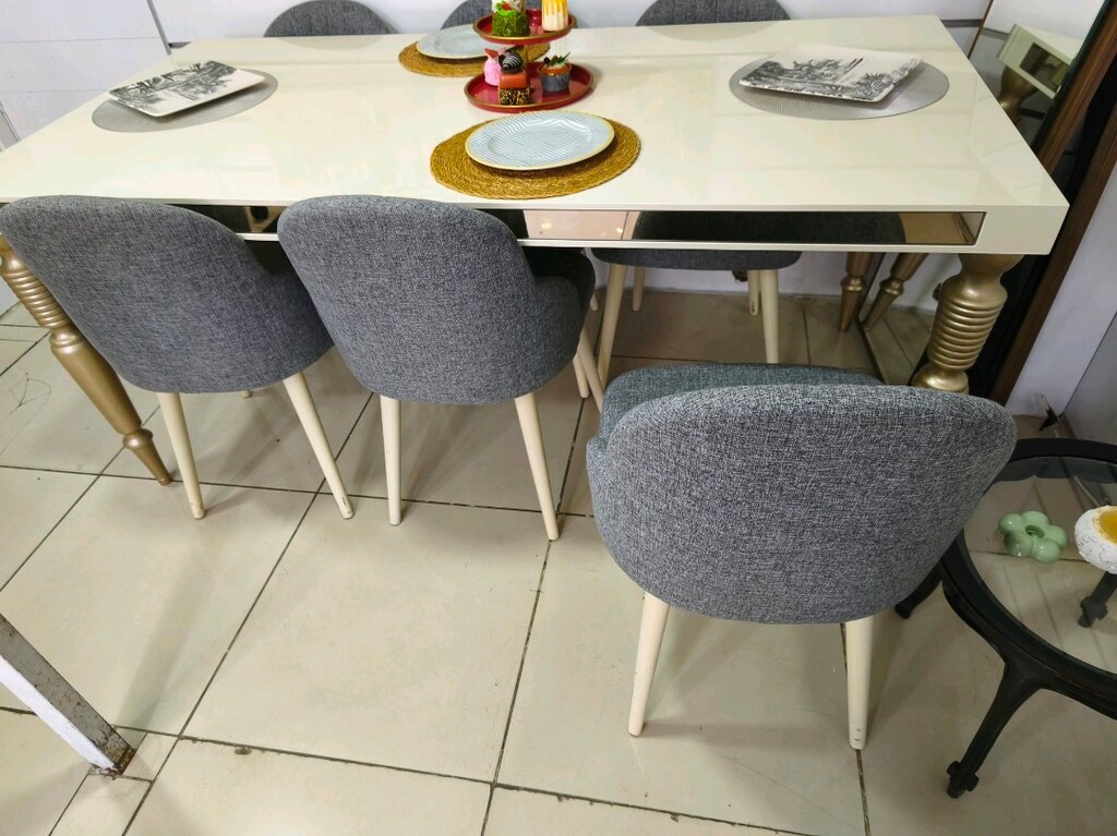6. Kişilik yemek masası takımı - 3
