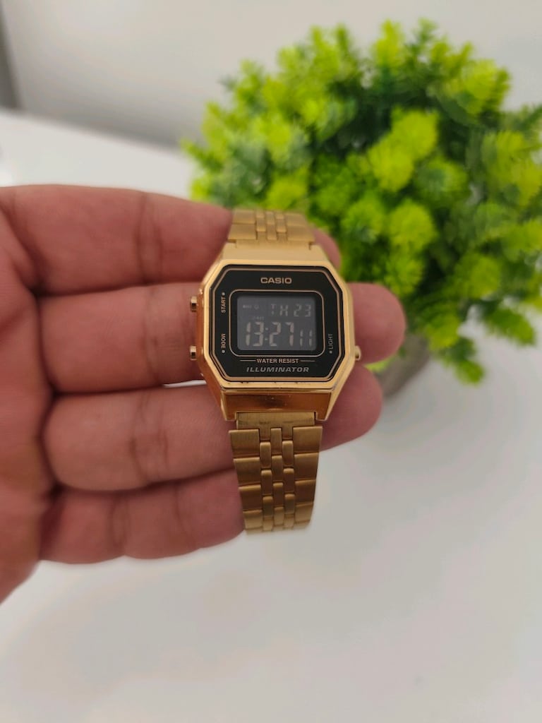 Orjinal Casio Retro Dijital Mini Kadın Saat Altın - 18
