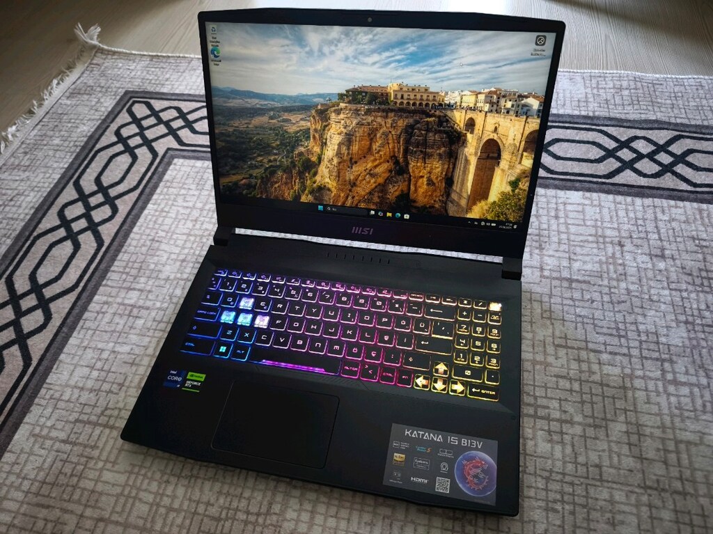 MSI katana i9 13900h rtx4070 16gb ram gaming laptop - 4
