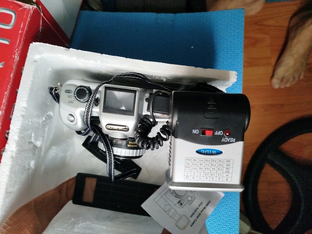 sıfır fotoğraf makinesi kutulu hiç kullanılmamış - 3