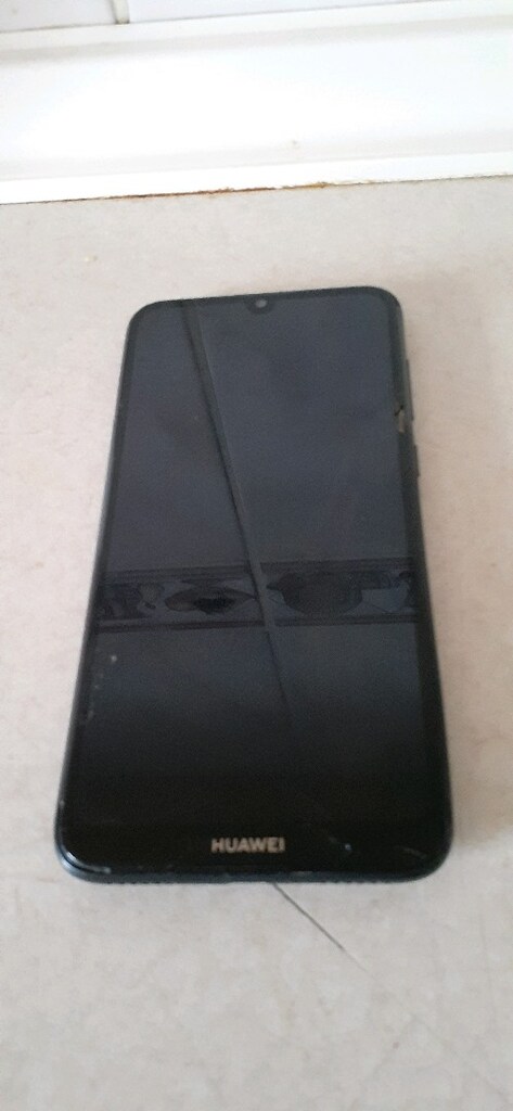 3 Adet telefon - 8