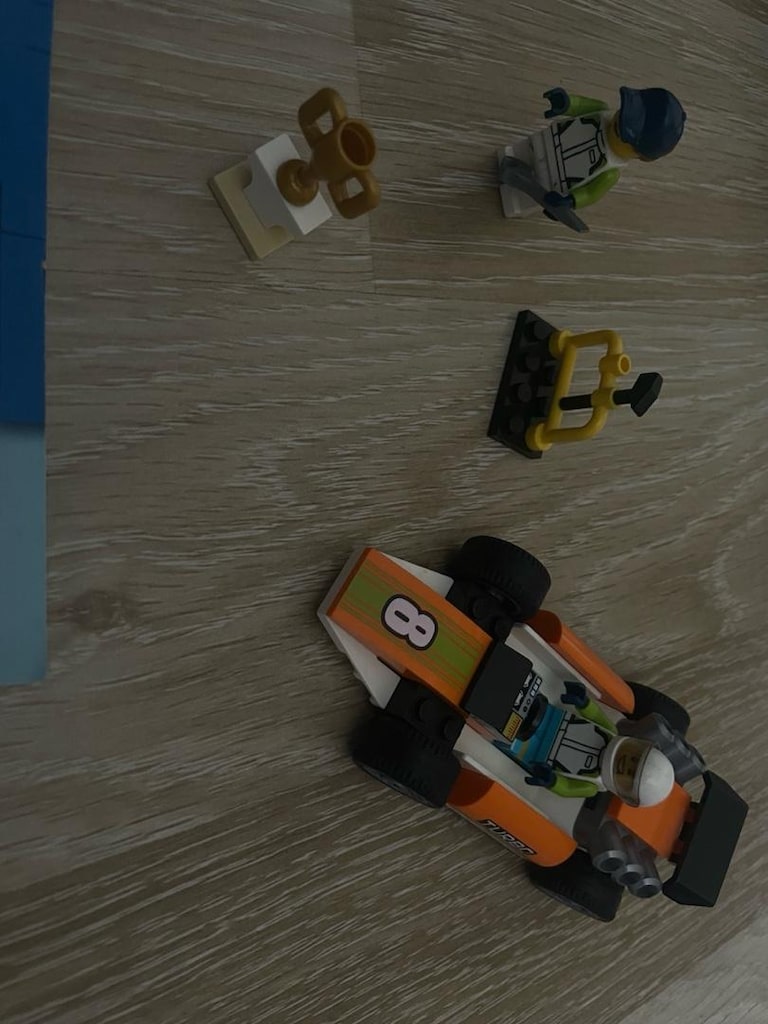 Lego city yarış 60322 - 2