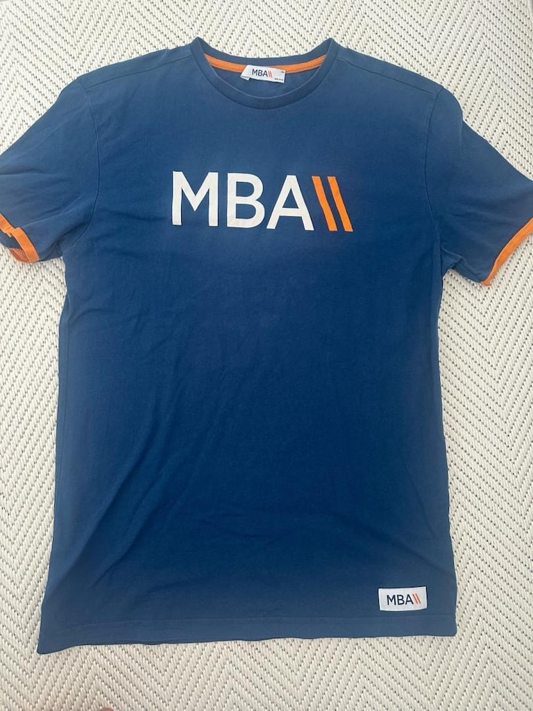 MBA KOLEJ KIYAFETLERİ - 16