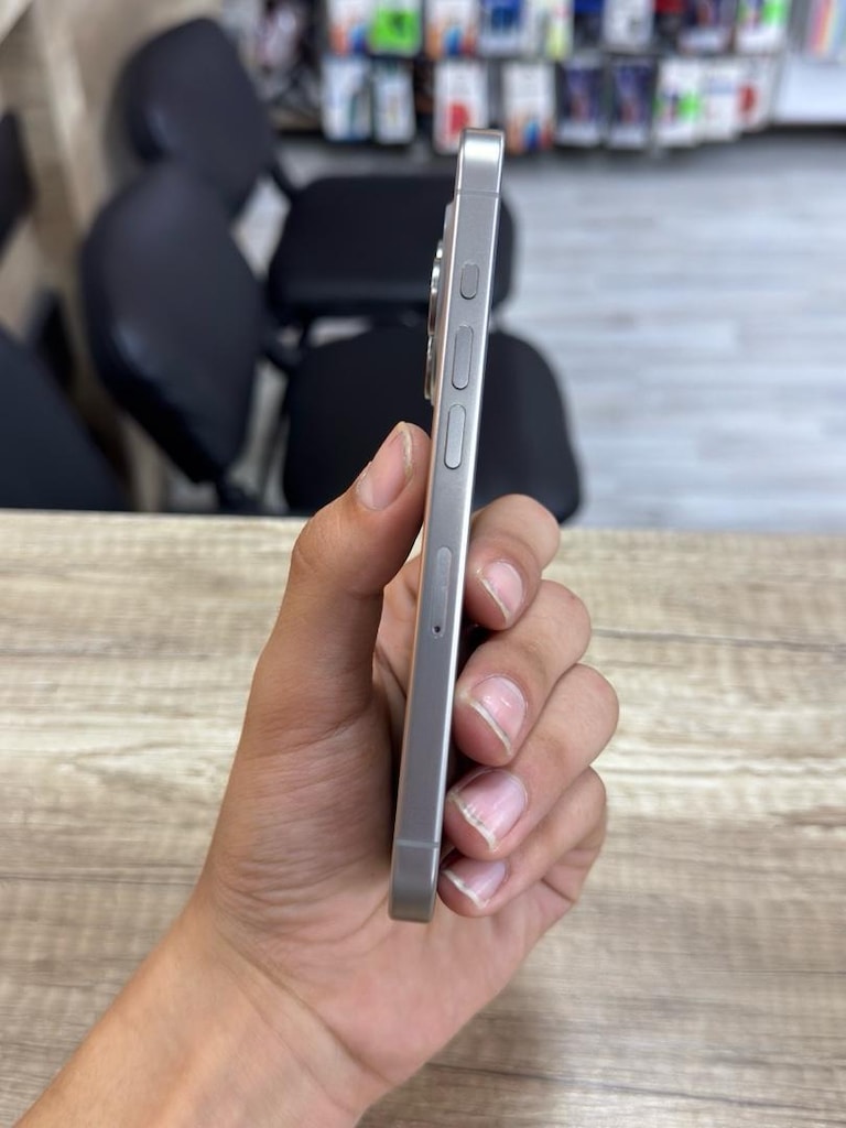 ZARİF NATUREL IPHONE 15 PRO - 4