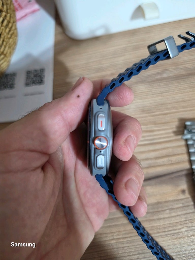 Samsung Watch Ultra 2025 - 3