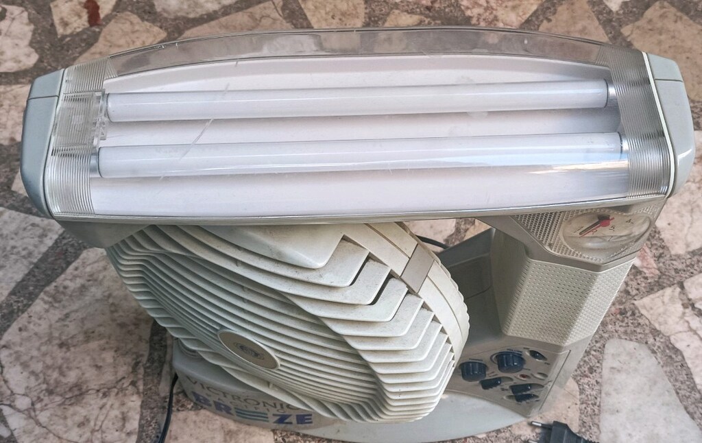 LED ışıklı Radyolu saatli Vantilatör - 4
