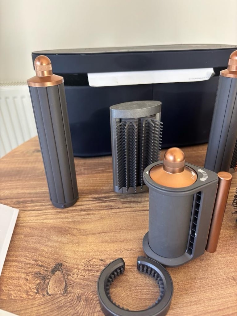 Dyson Airwrap Set - 9