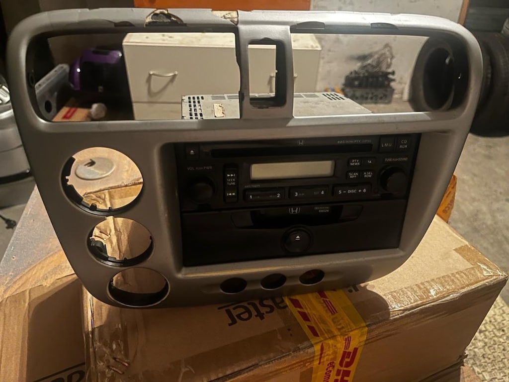 Honda Civic orjinal teyp - 2