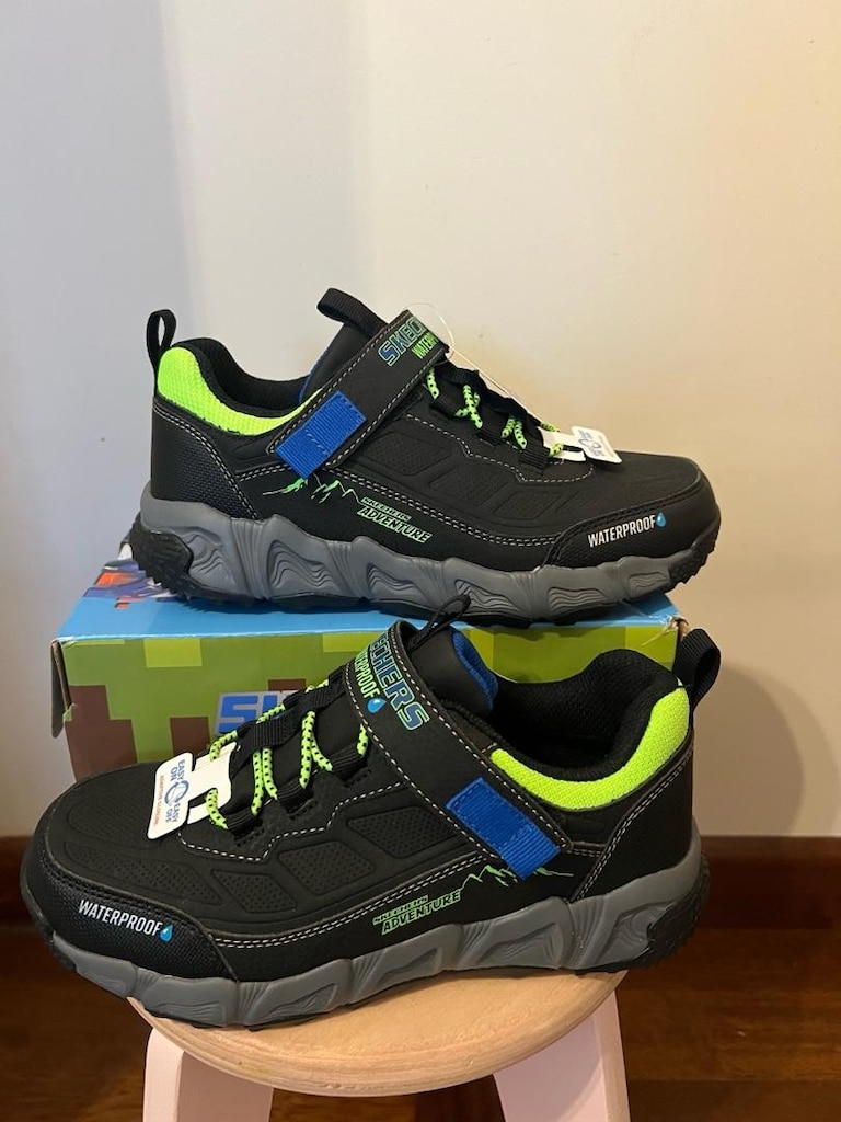 Skechers Bot - 3