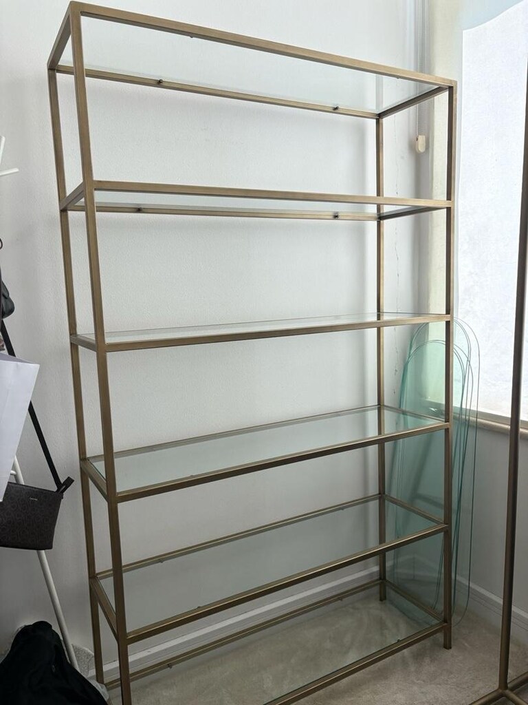 Metal camlı vitrin - 2