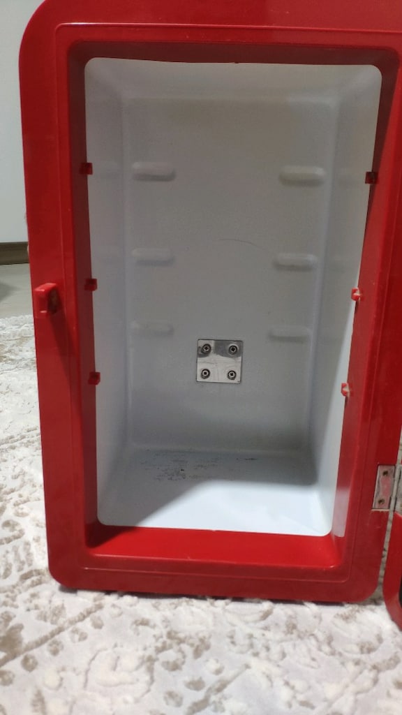 ARAÇ İÇİ BUZDOLABI HEM 12V HEM 220V - 3