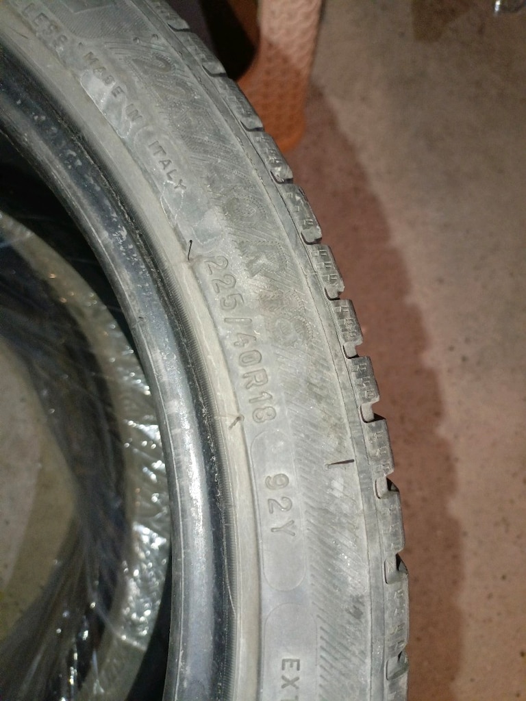 lastik 225/40R18 - 11