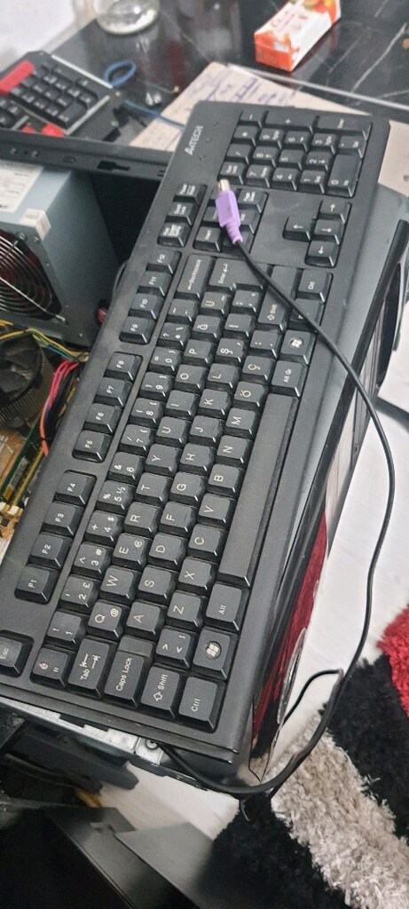 PS2 KLAVYE ESKİ GİRİŞLİ - 6