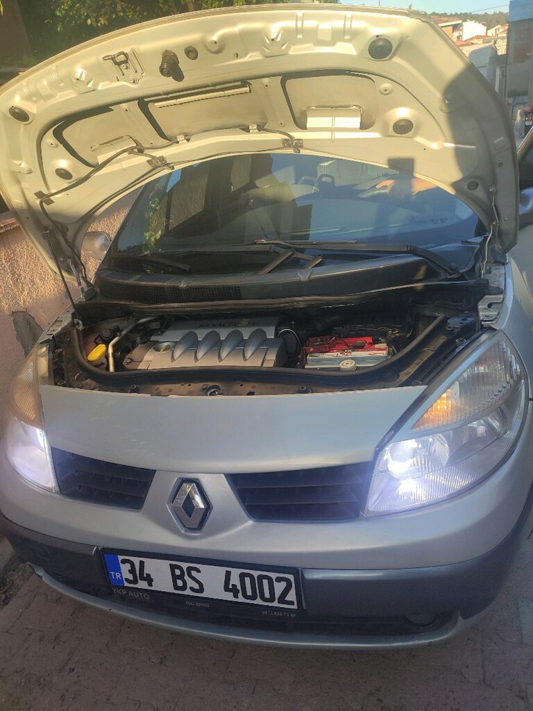 2004 Renault Scenic II 1.6 16V Benzin/LPG 115 HP – 230.000 KM - 3