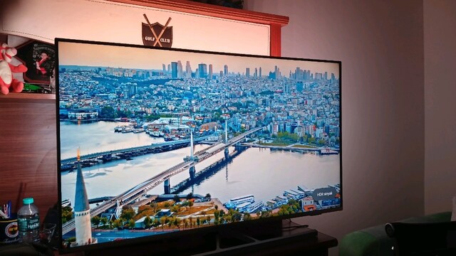 Kusursuz Philips 50PUS8506 "The One" 4K Android TV 3 Taraflı Ambilight