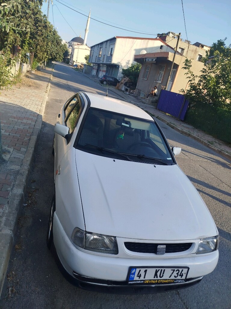 sahibinden satılık temiz Seat Cordoba 1.9 ahu motor 1999 model - 8