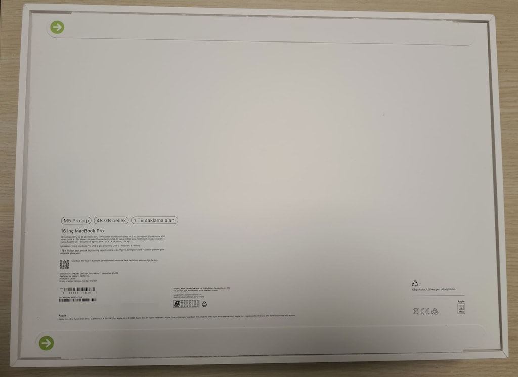 16 inç MacBook Pro M5 Pro Orjinal Kutusu Box - 4