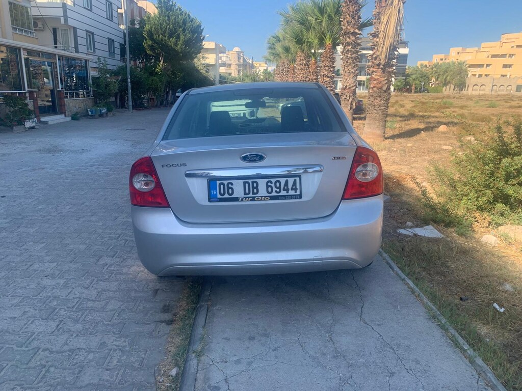 2010 Ford Focus dizel, İlk sahibinden, değişensiz, sigarasız - 3