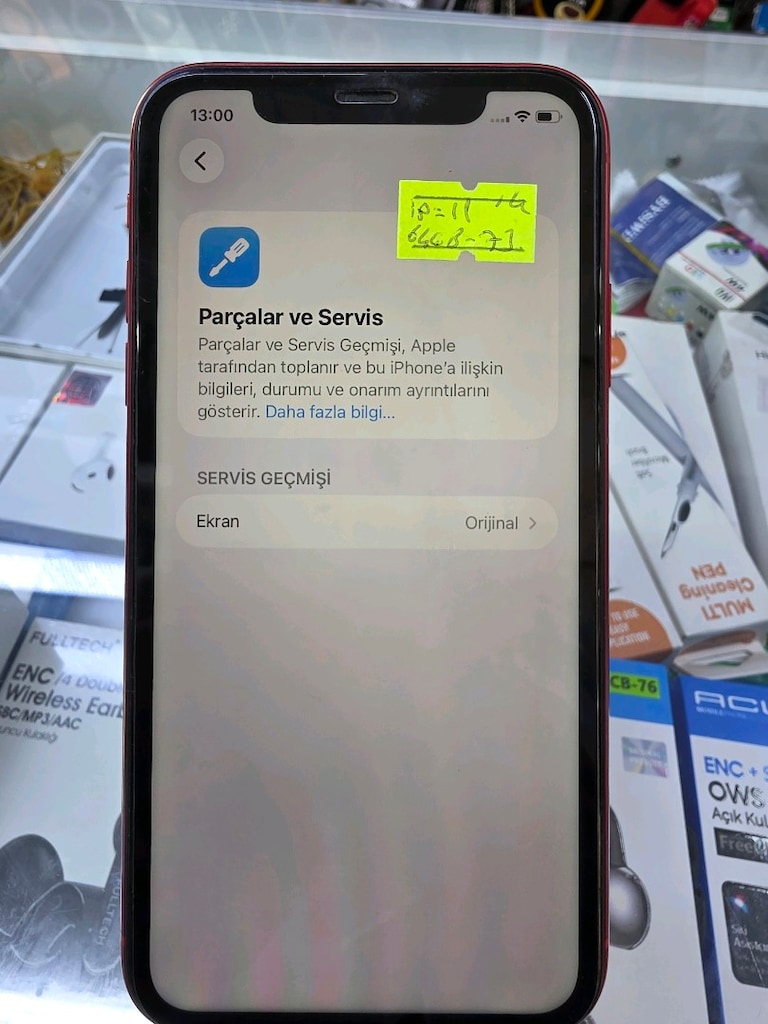 iPhone 11 64 GB kırmızı renk ekran orijinal değişen - 2