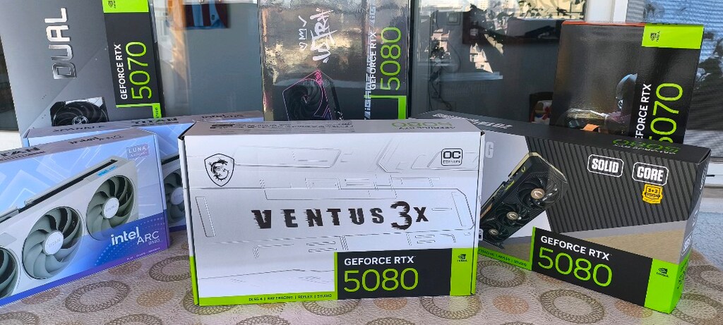 msi ventus 3x RTX 5080 white SIFIR KAPALI KUTU - 2