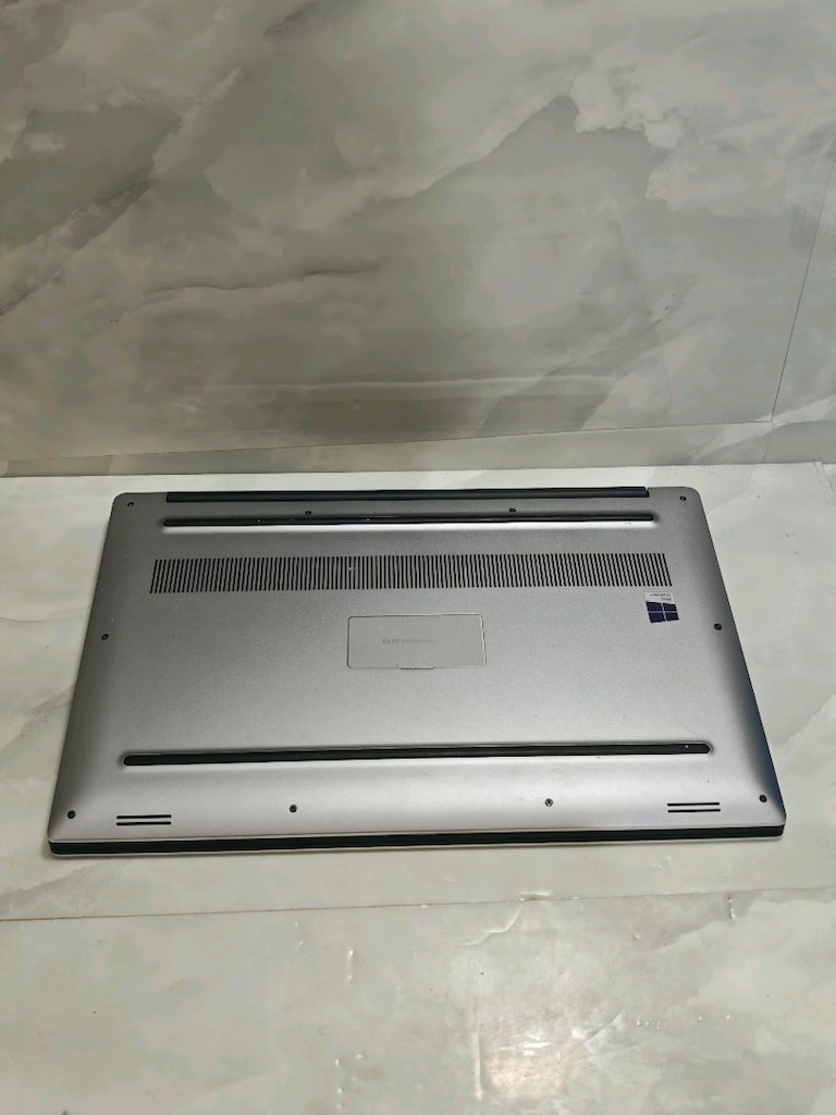 Dell Precision 5510 i7-6820HQ Quadro M1000M 2GB 8GB RAM 256GB SSD 15.6 - 5