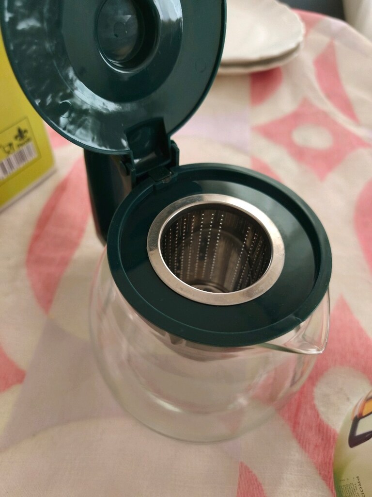 Cam Süzgeçli Çaydanlık - 4