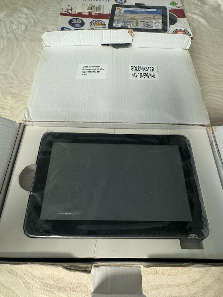 Sıfır - GoldMaster NAV-725 GPS PAD 7" Navigasyon Cihazı & Tablet - 4