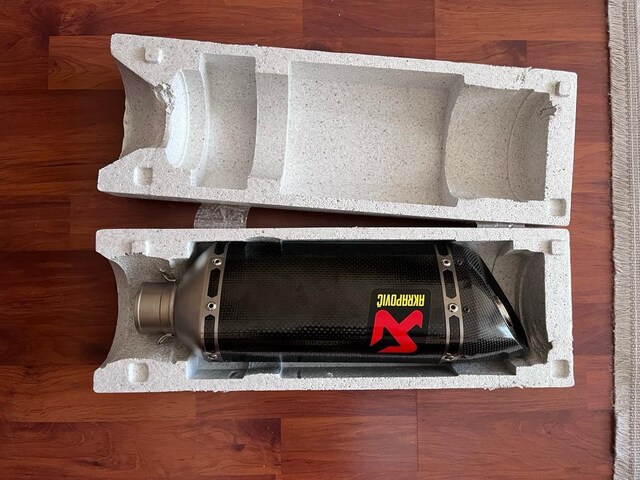 Orjinal Akrapovic Egzoz