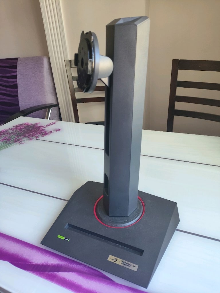 Asus Rog swift monitör standi - 4