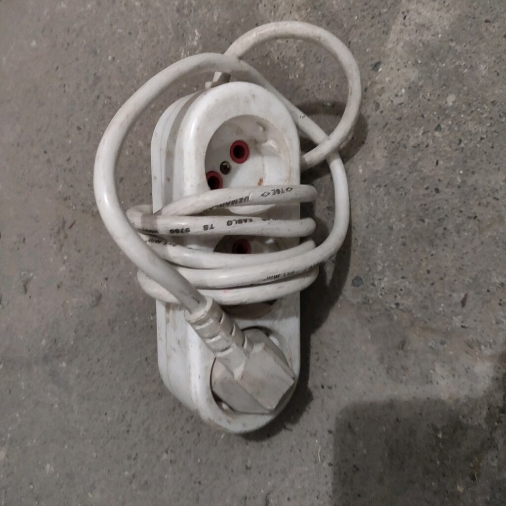 40 adet elektrik uzatıcı pazarlık yapın fiyat verin - 7