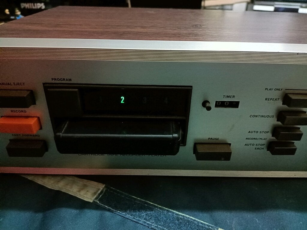 REALISTIC TR-801 CARDRIDGE TAPE RECORDER PLAYER - 3