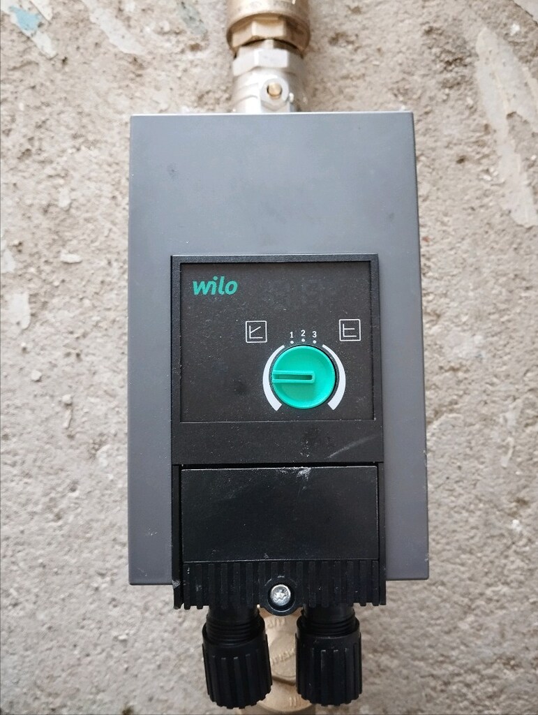 Pompe de circulation électronique Wilo Yonos MAXO 25/0,5-10 PN 10 (2120640) | Bola Systems