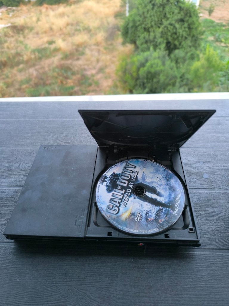 PlayStation 2 - 4