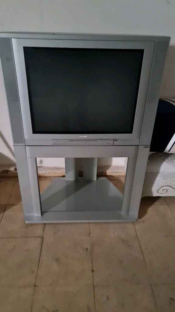 Büyük televizyon - 3
