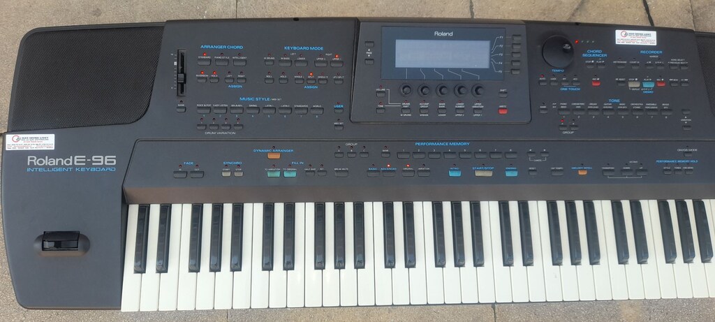 Roland E 96 Intelligent Keyboard - 26000 TL - 5