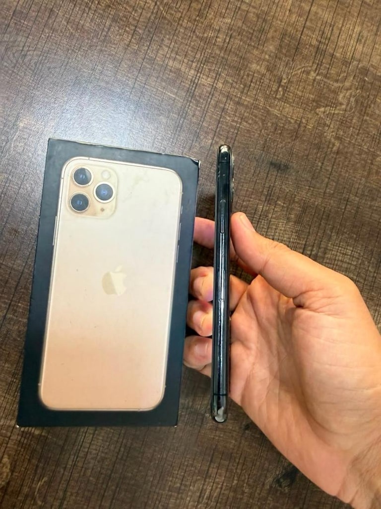 İPHONE 11 PRO 64 GB - 4