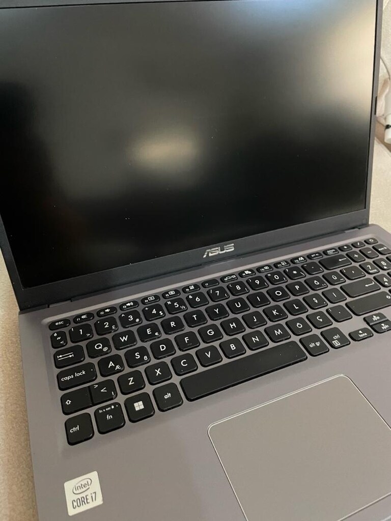 Anakart arızalı Asus X515Ja - 2
