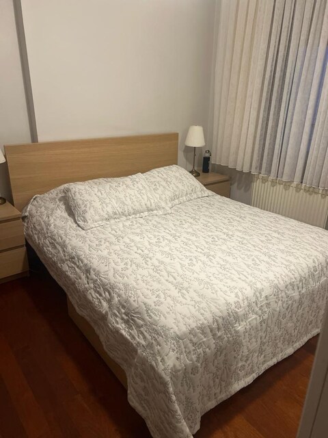 Ç2 ÇEKMECELİ İKEA MALM 160 X 200 KARYOLA