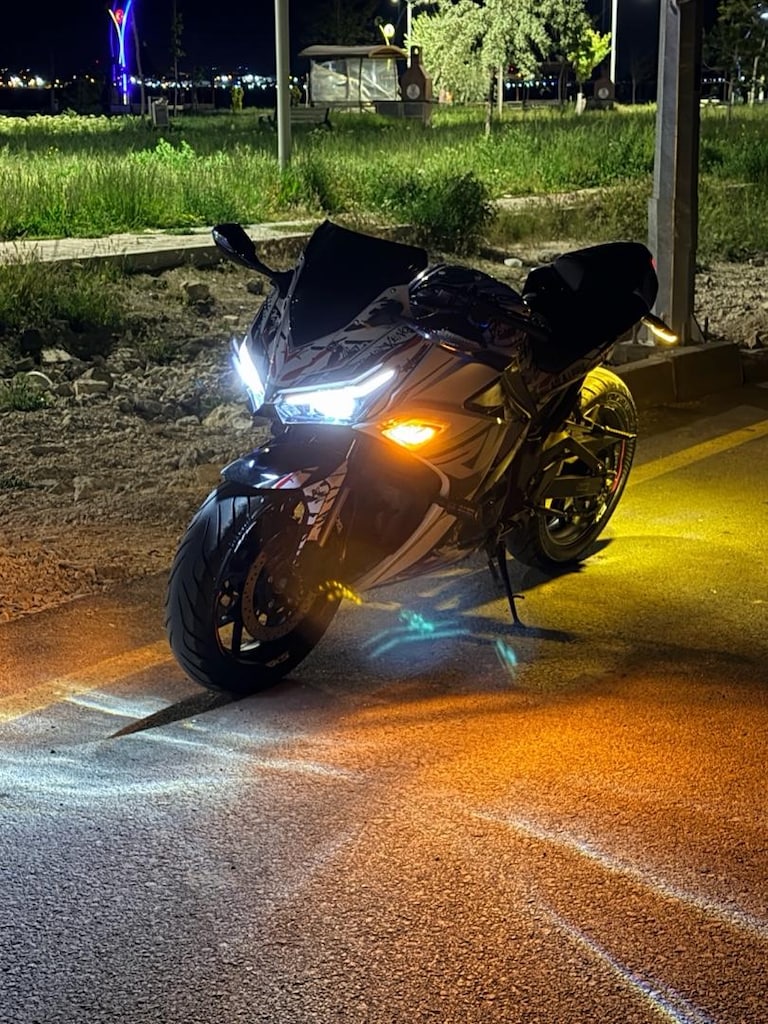 RKS R 250 11.000 km - 4
